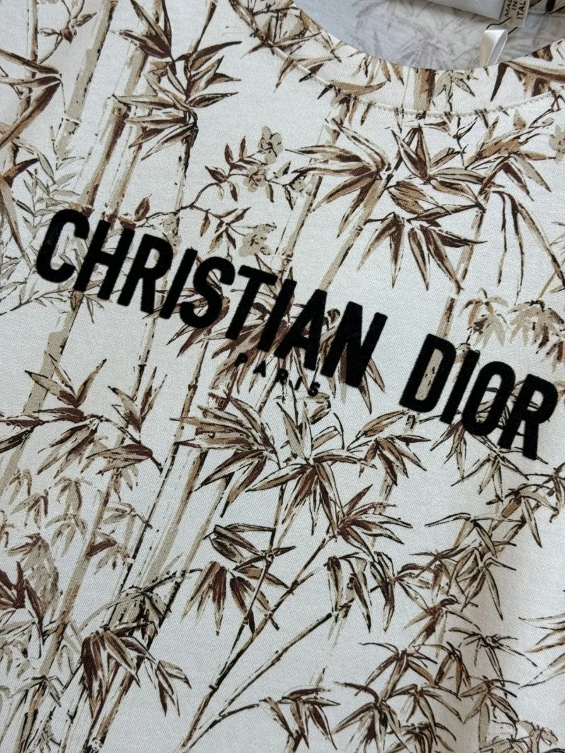 EyeCatching Christian Dior T-Shirts 111856