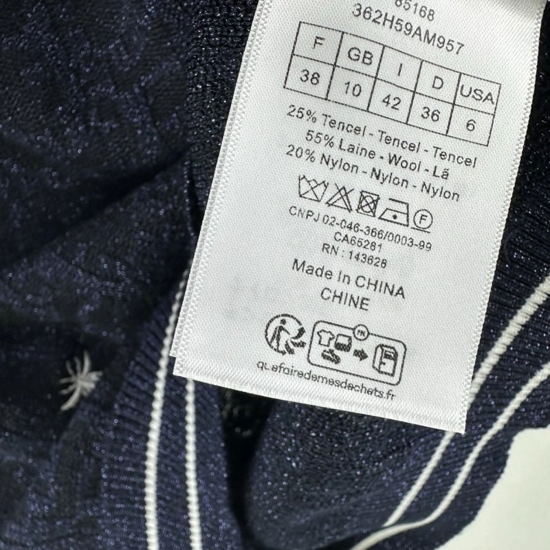 Christian Dior T-Shirts Seasonal 111822