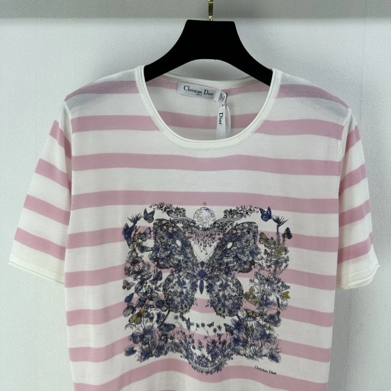 Comfortable Christian Dior T-Shirts 111825