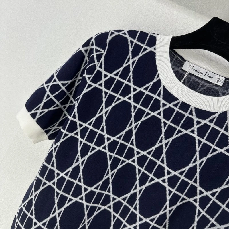 Christian Dior T-Shirts Contemporary 111814