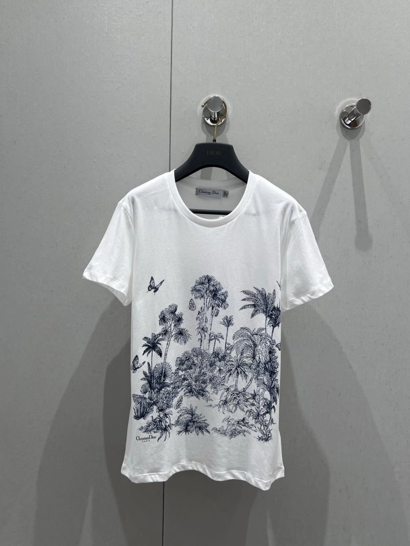 ModernLook Christian Dior T-Shirts 111787