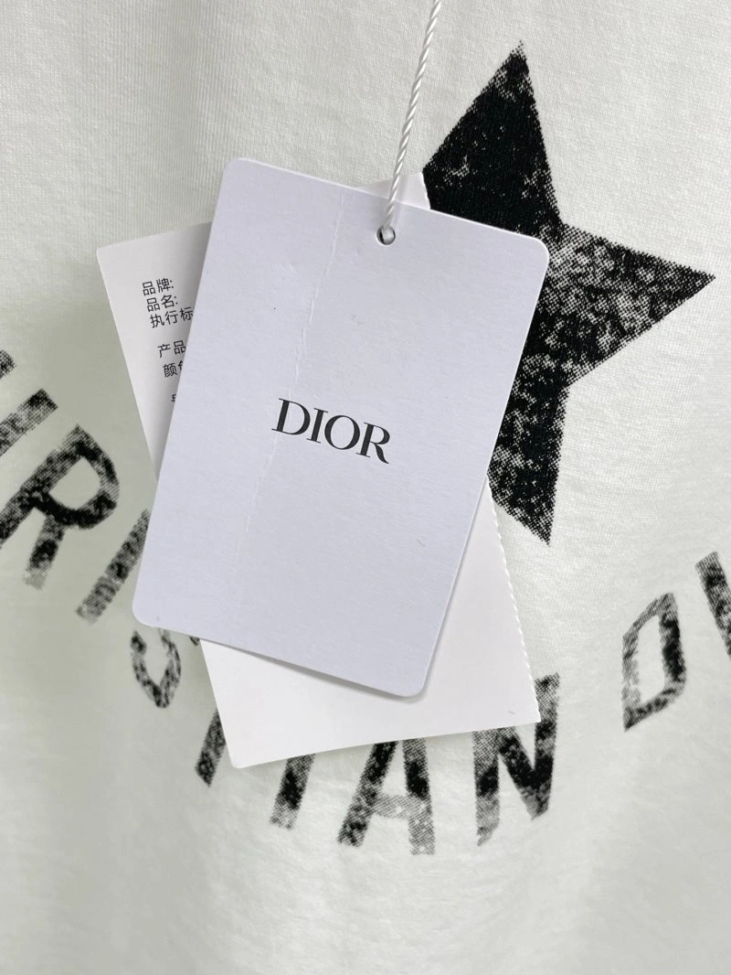 Christian Dior T-Shirts Sophisticated 111772