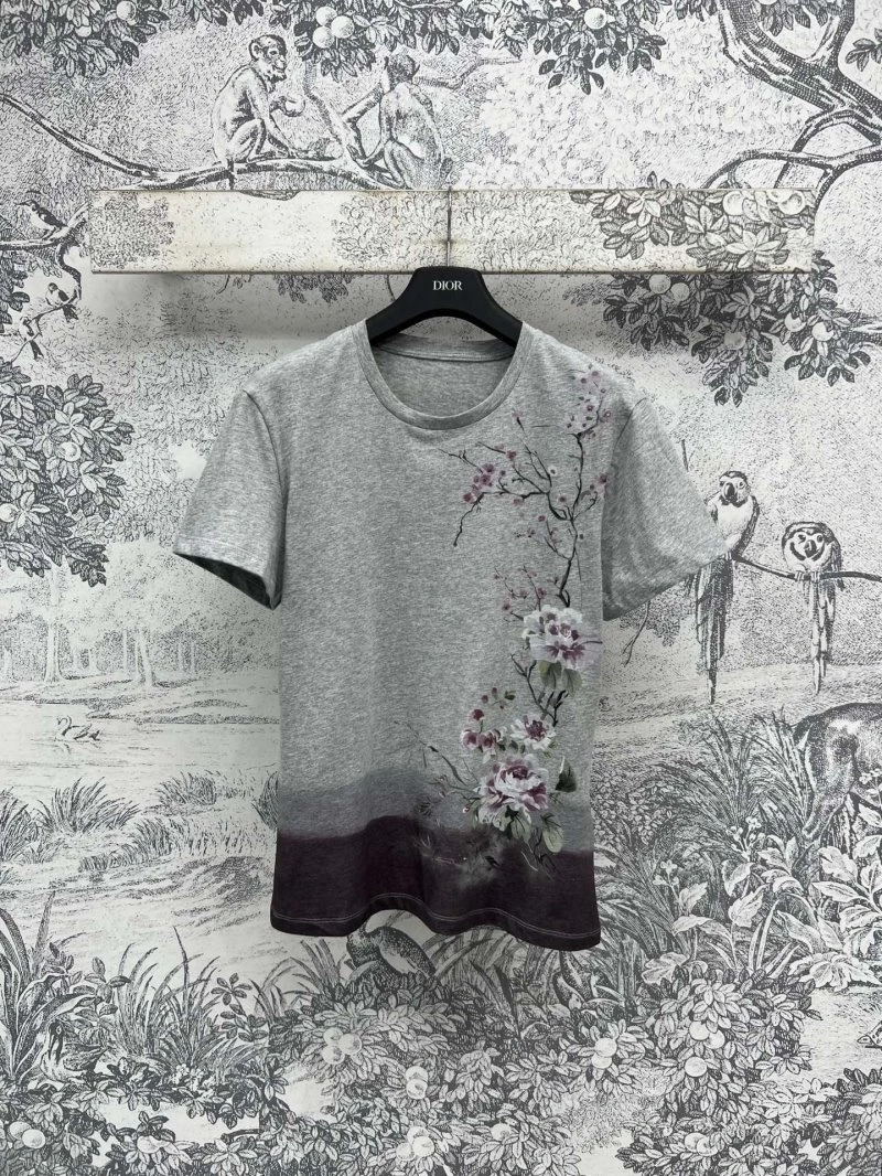 Flexible Christian Dior T-Shirts 111776