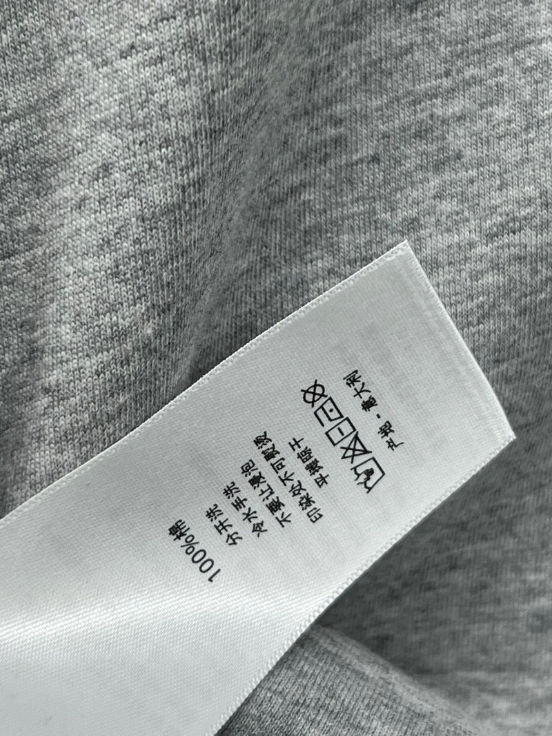 Flexible Christian Dior T-Shirts 111776