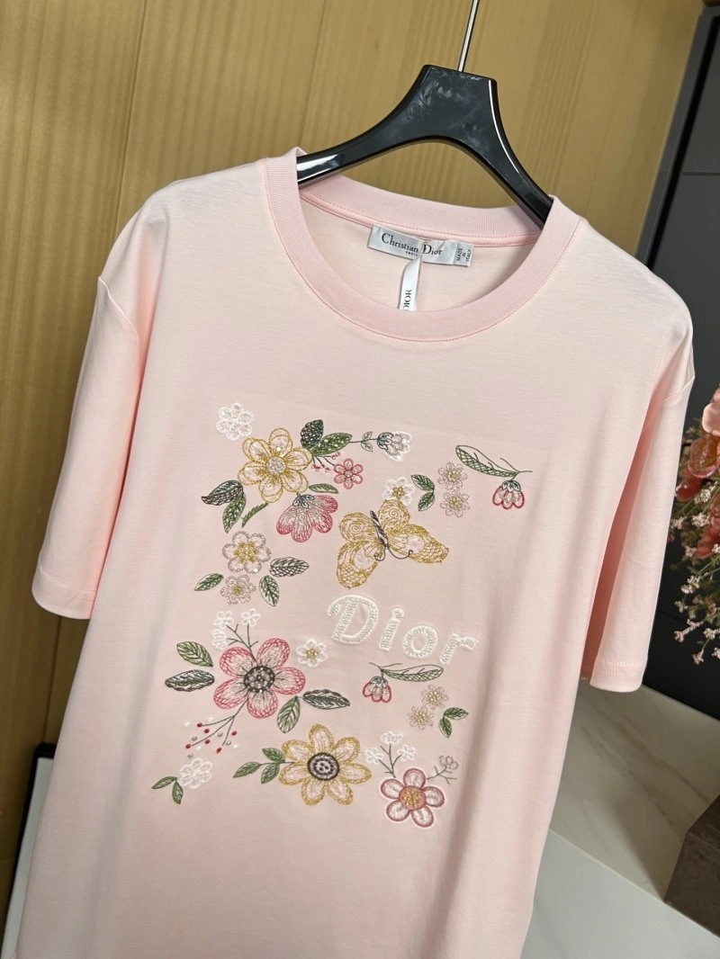 Trendsetting Christian Dior T-Shirts 111789