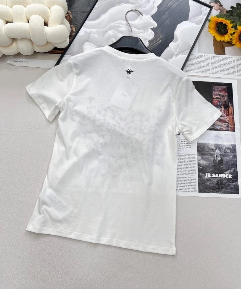 Cozy Christian Dior T-Shirts 111759