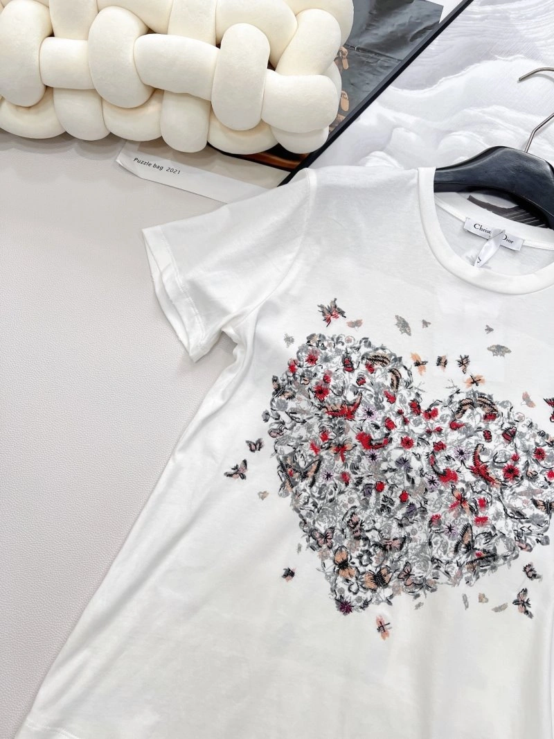 Cozy Christian Dior T-Shirts 111759