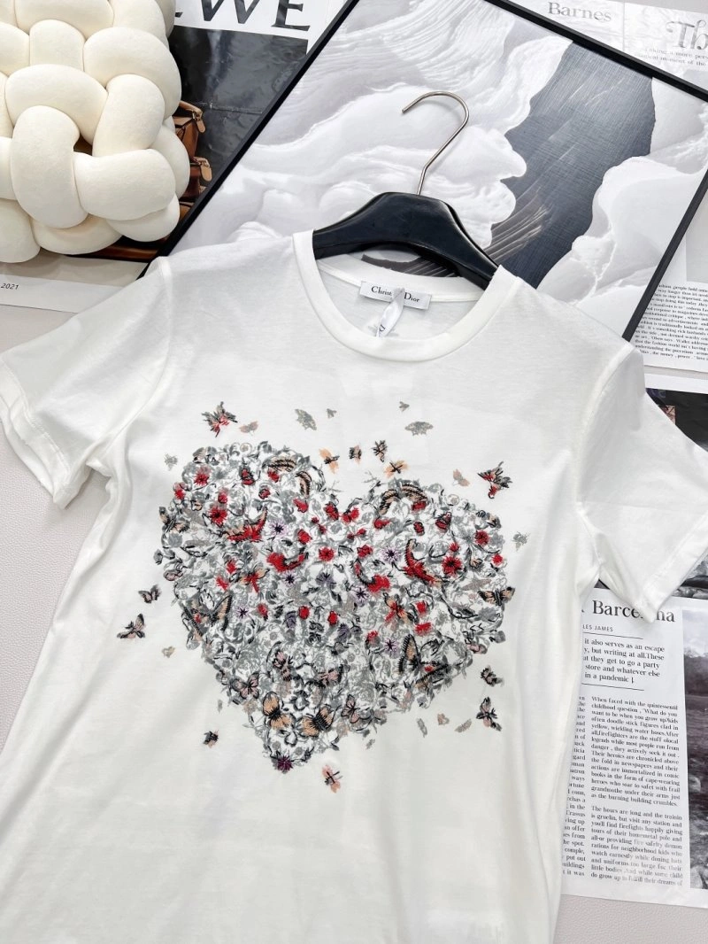 Cozy Christian Dior T-Shirts 111759