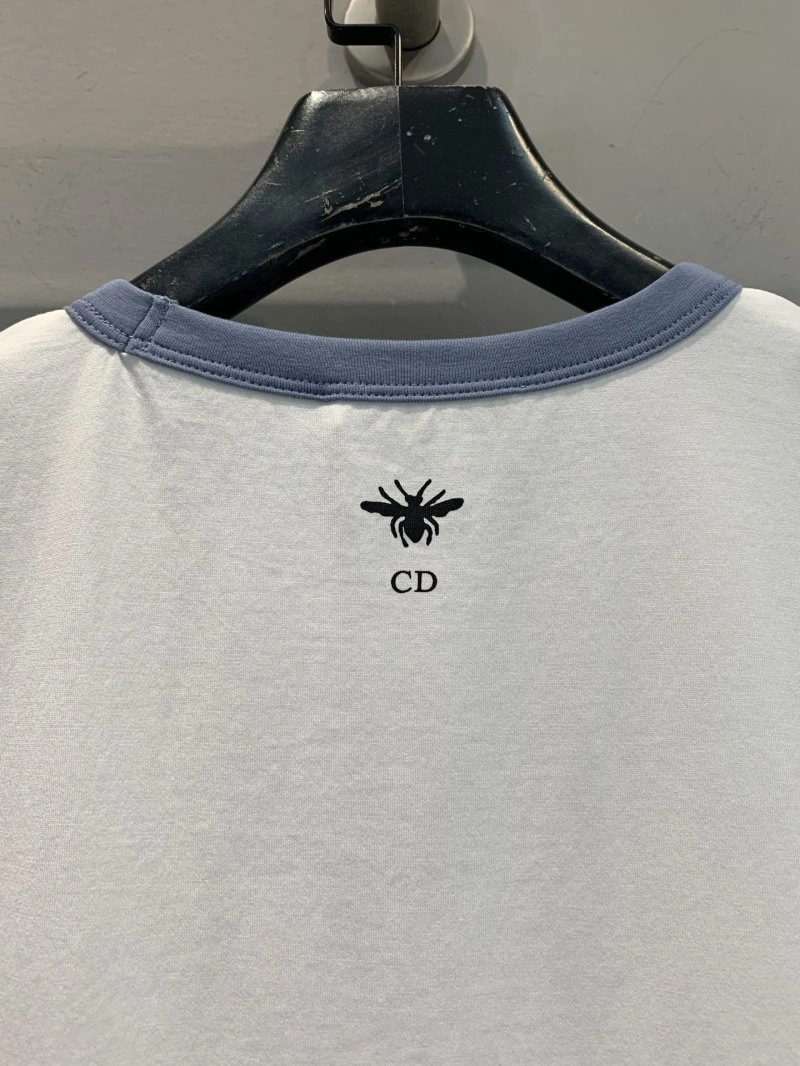 Christian Dior T-Shirts Refined 111742