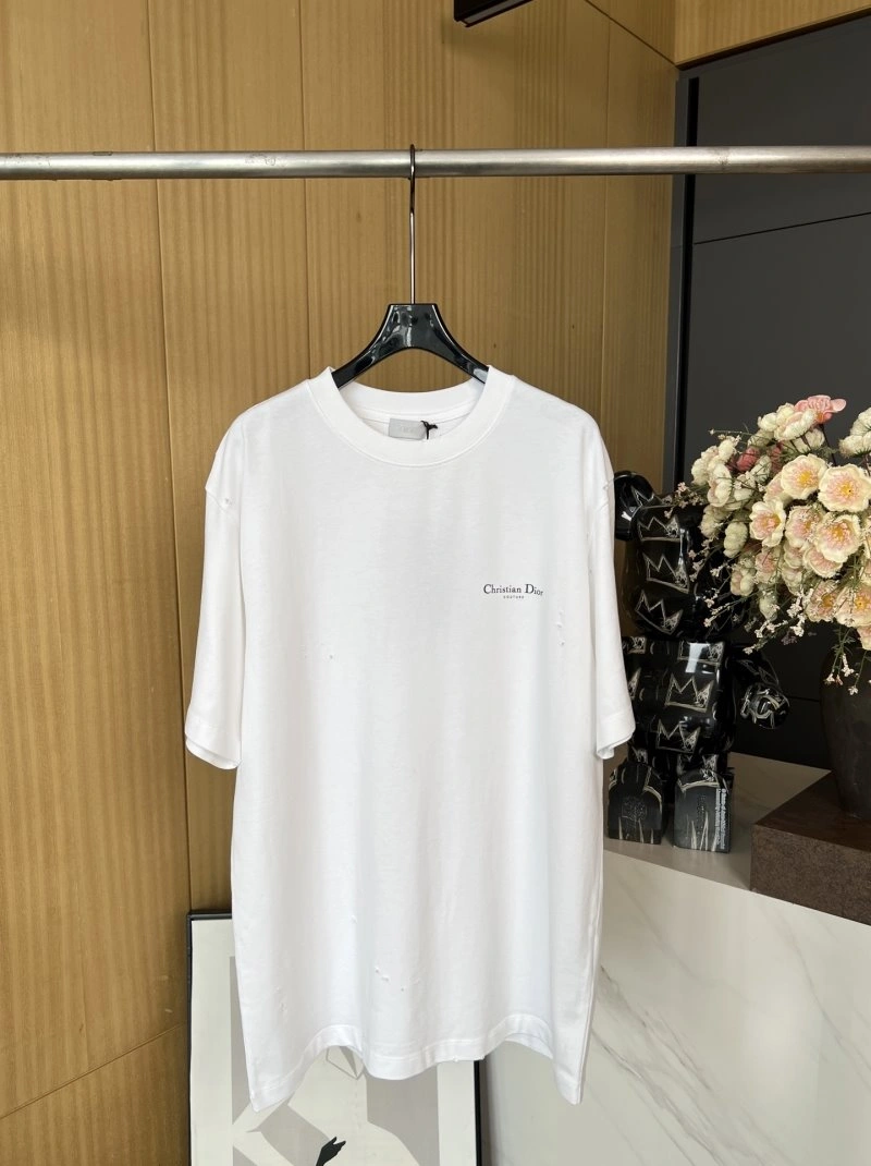 Christian Dior T-Shirts Trendsetting 111743