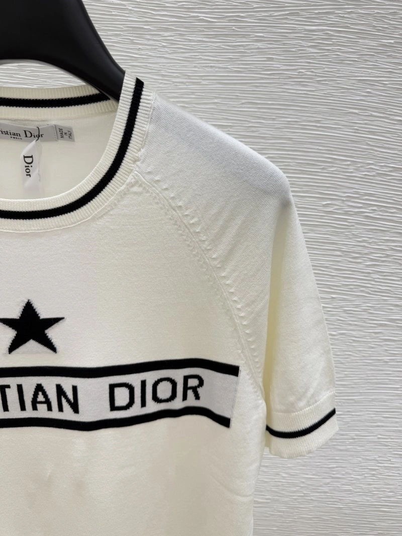 Attractive Christian Dior T-Shirts 111739