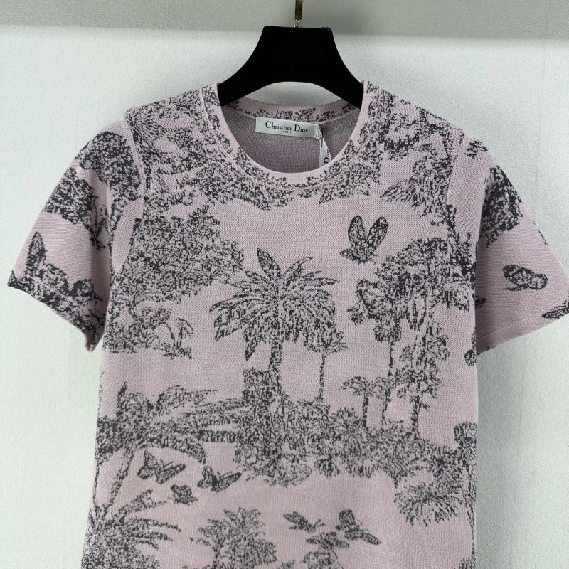 Stylish Christian Dior T-Shirts 111644