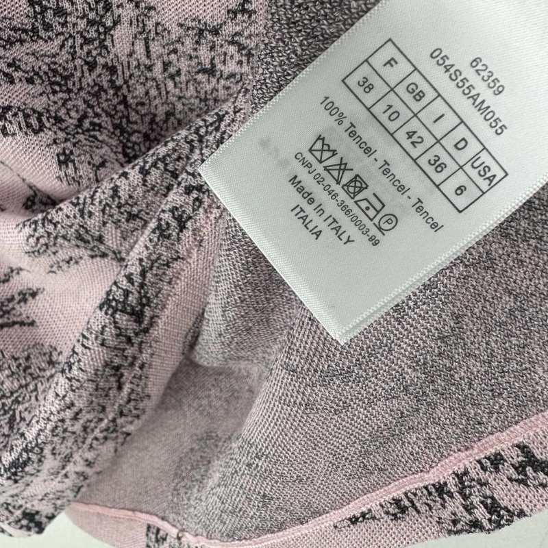 Stylish Christian Dior T-Shirts 111644
