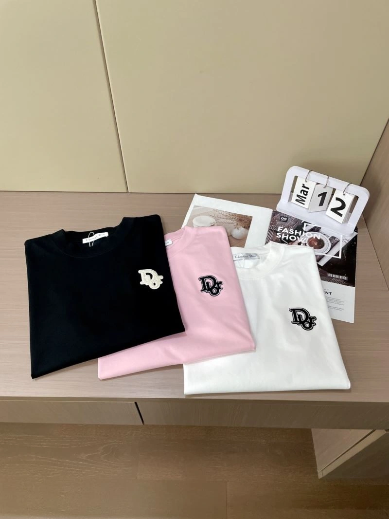 Christian Dior T-Shirts Stylish 116549