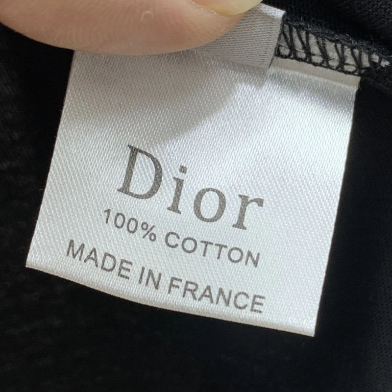 Trendsetting Christian Dior T-Shirts 116522