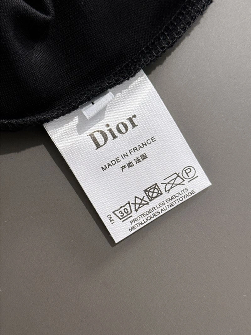 Timeless Christian Dior T-Shirts 116507