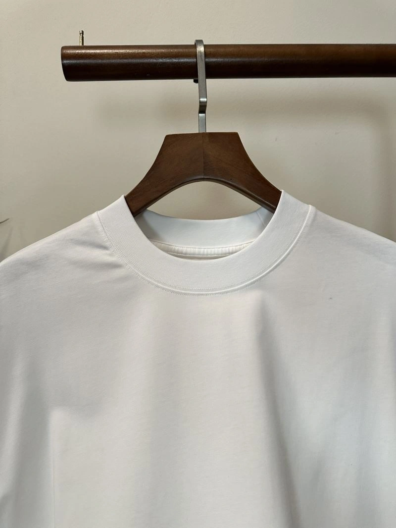 Cozy Christian Dior T-Shirts 116505