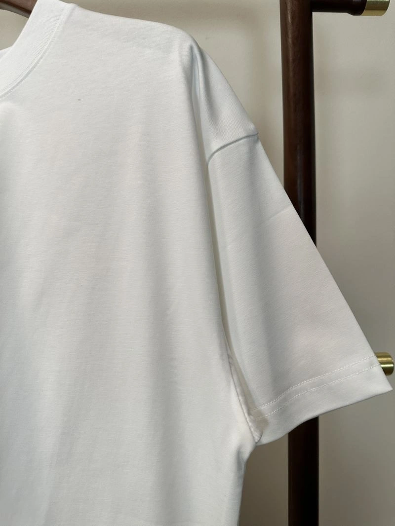 Cozy Christian Dior T-Shirts 116505
