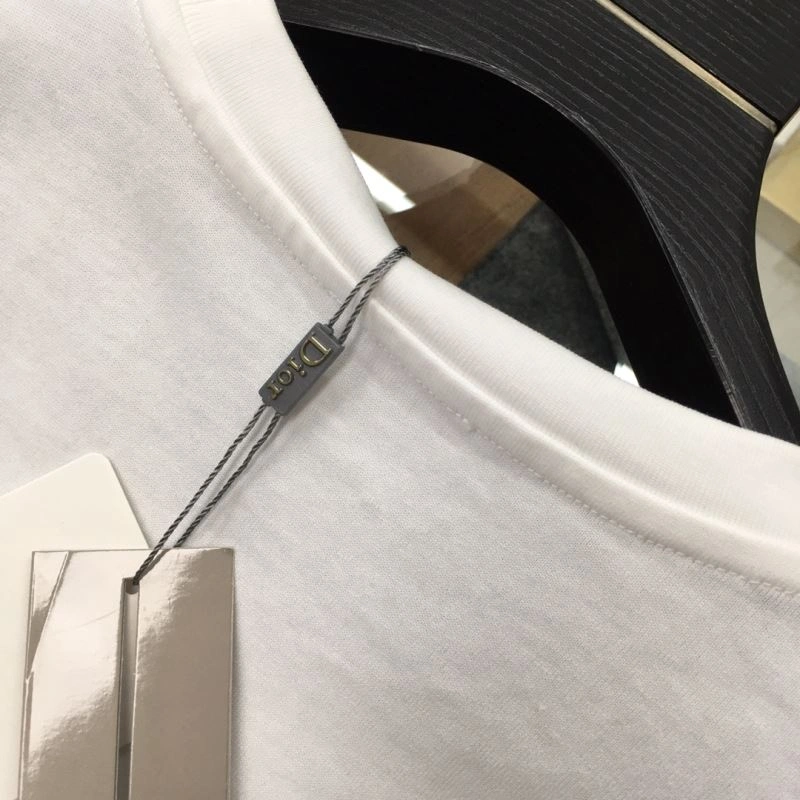 Elegant Christian Dior T-Shirts 116467