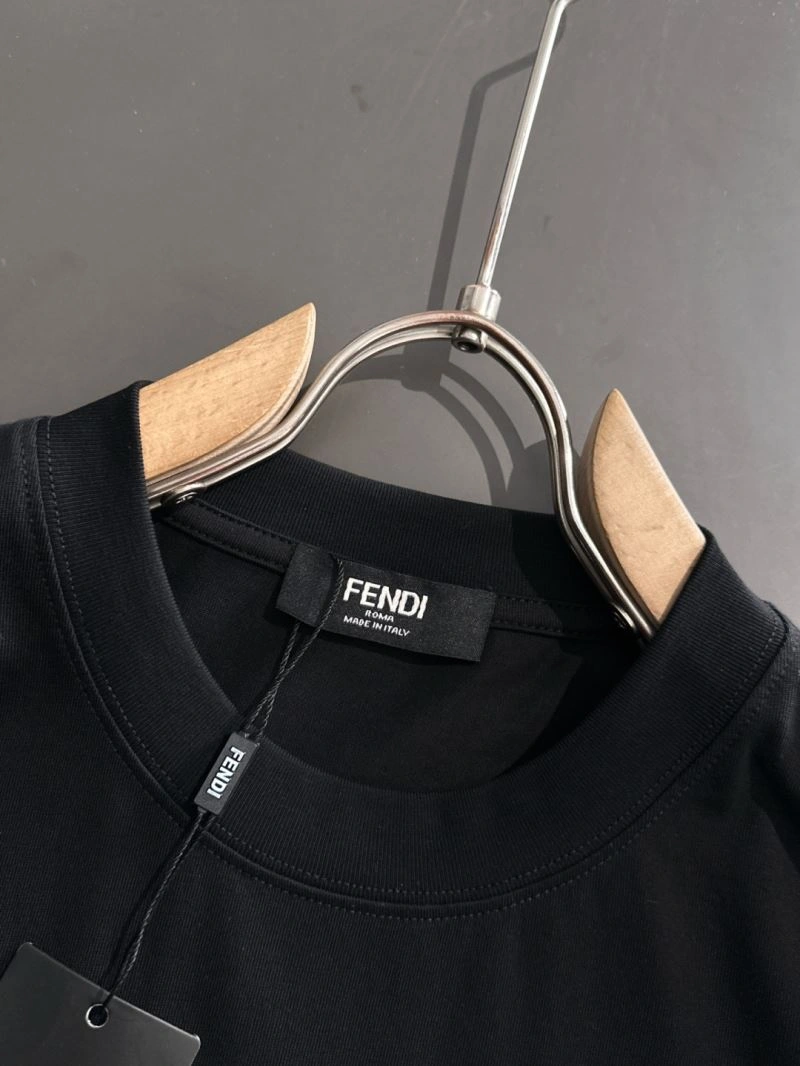 Christian Dior T-Shirts Sophisticated 116463