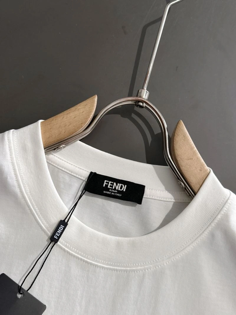 Christian Dior T-Shirts Sophisticated 116461