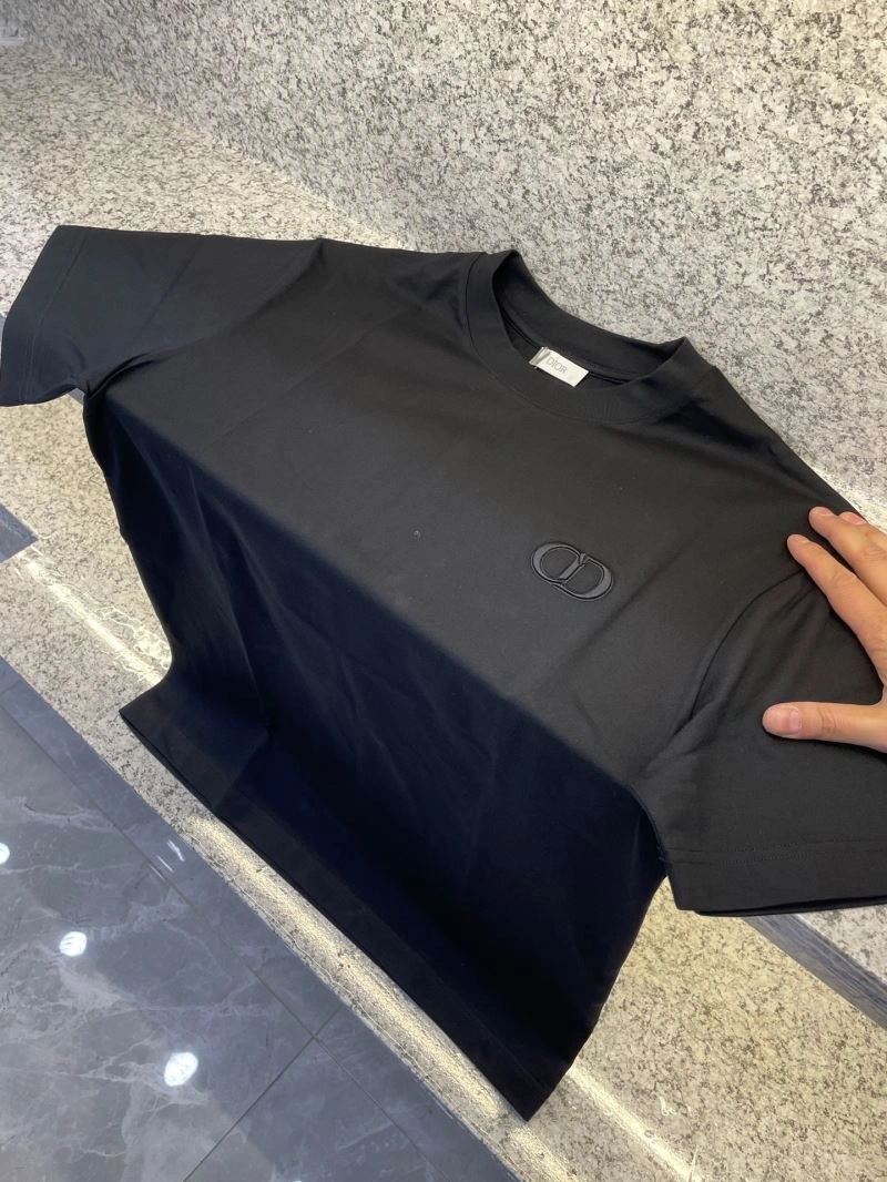 Christian Dior T-Shirts Sleek 116460
