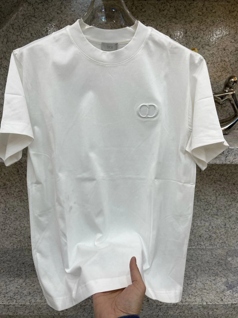 Christian Dior T-Shirts Sleek 116460