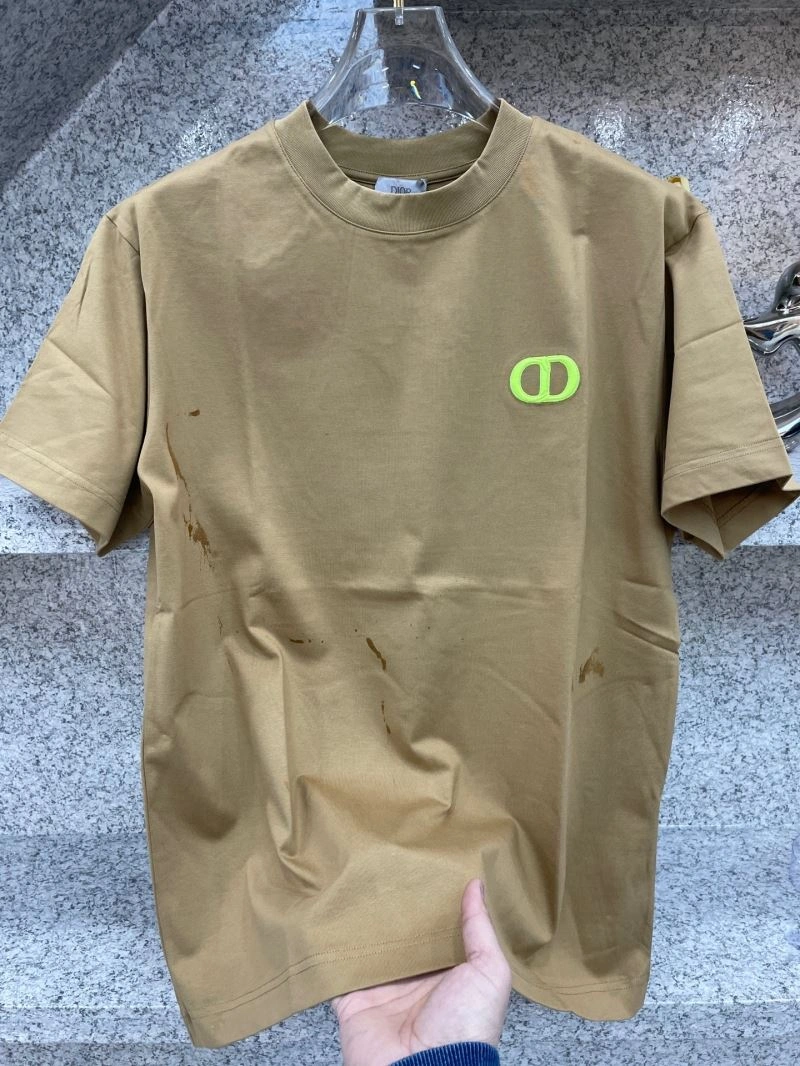 Christian Dior T-Shirts Sleek 116460