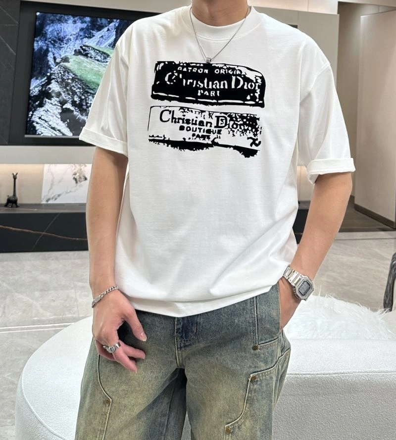 Bold Christian Dior T-Shirts 116447