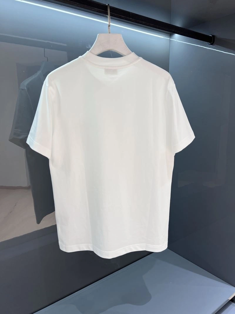 Supportive Christian Dior T-Shirts 116450