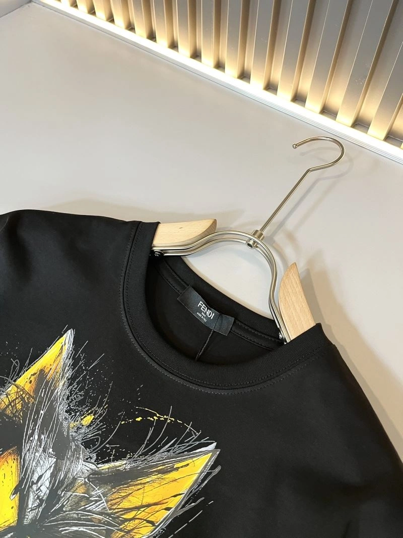Christian Dior T-Shirts Reliable 116432