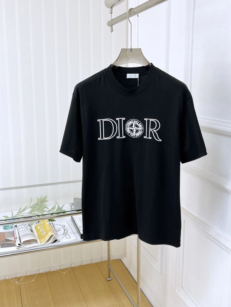 Christian Dior T-Shirts WellDesigned 116407