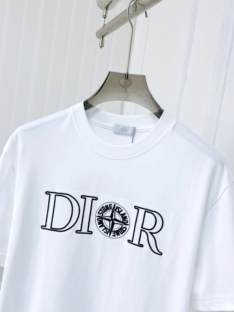 Christian Dior T-Shirts WellDesigned 116407