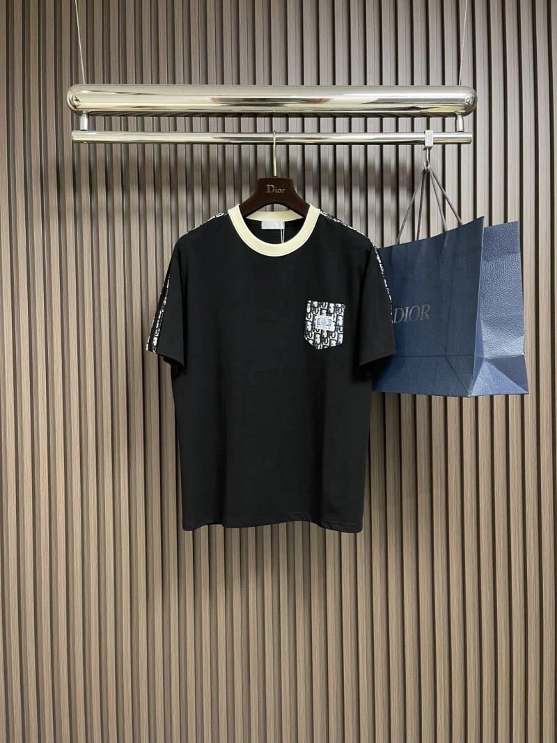 Christian Dior T-Shirts Sophisticated 116411