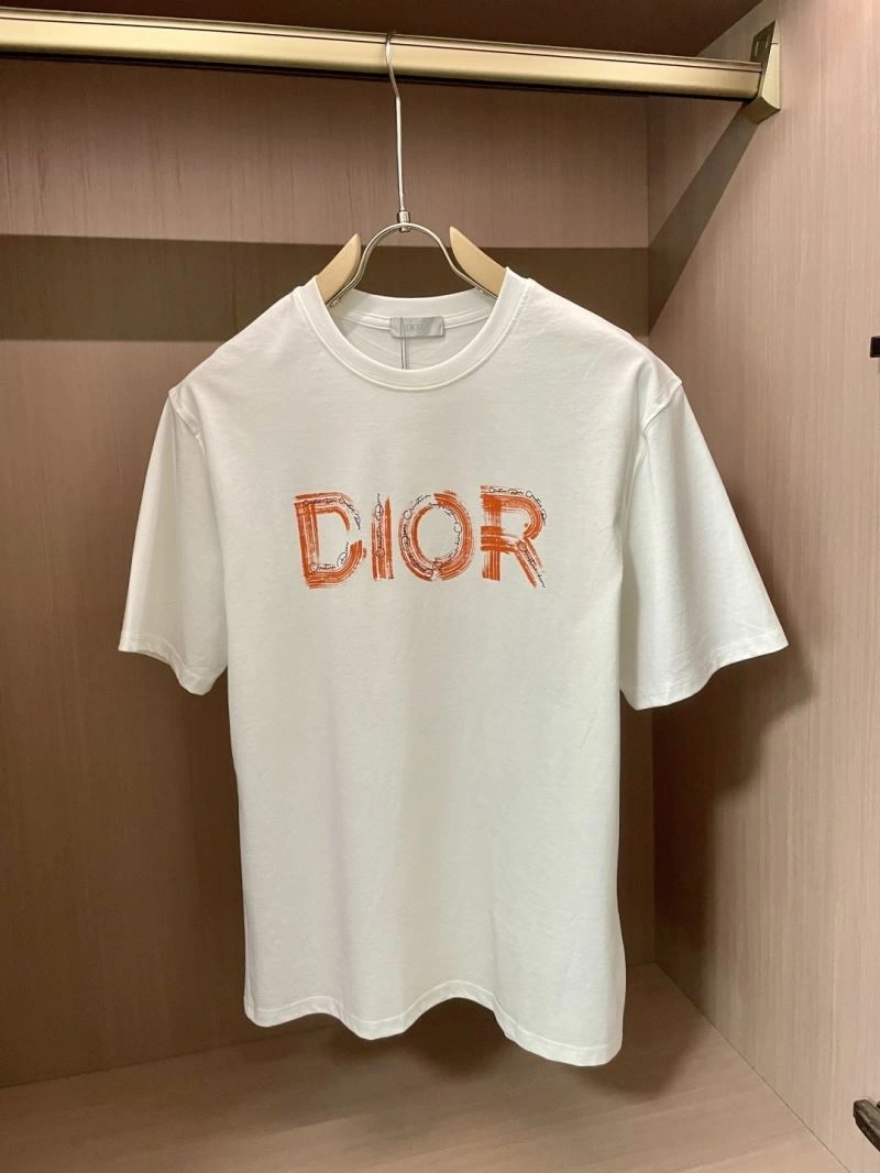 Cozy Christian Dior T-Shirts 116414