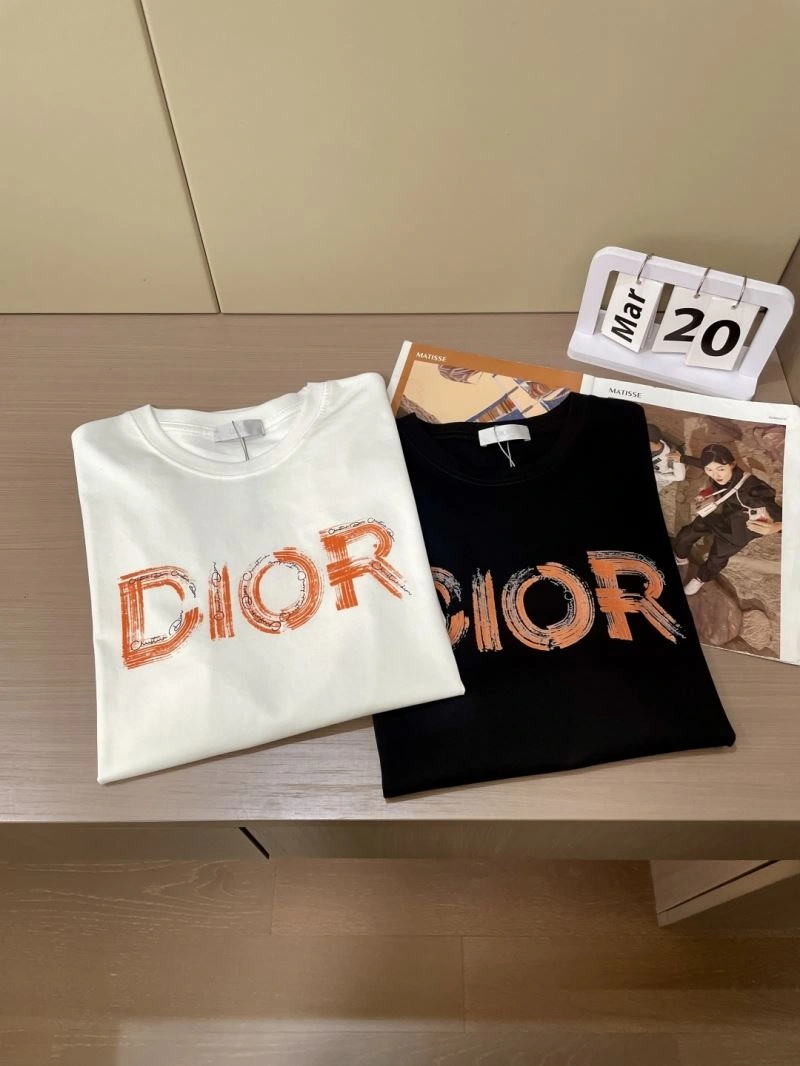 Cozy Christian Dior T-Shirts 116414