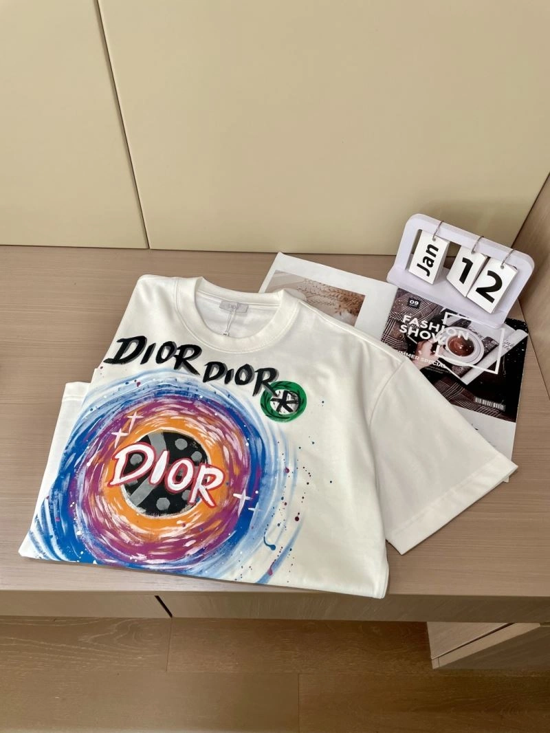 Christian Dior T-Shirts Fashionable 116379