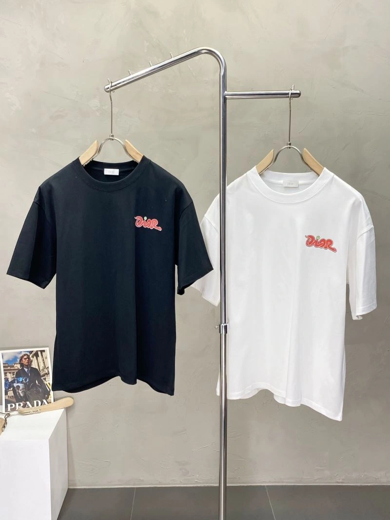 UrbanChic Christian Dior T-Shirts 116371