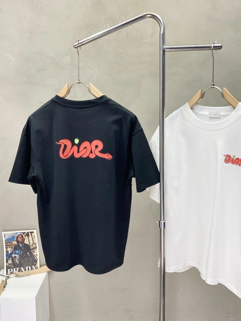 UrbanChic Christian Dior T-Shirts 116371
