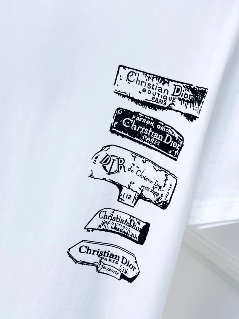WellDesigned Christian Dior T-Shirts 116365