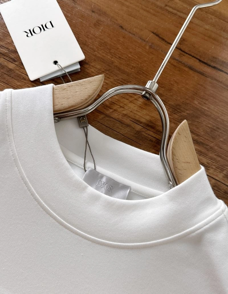 EyeCatching Christian Dior T-Shirts 116349