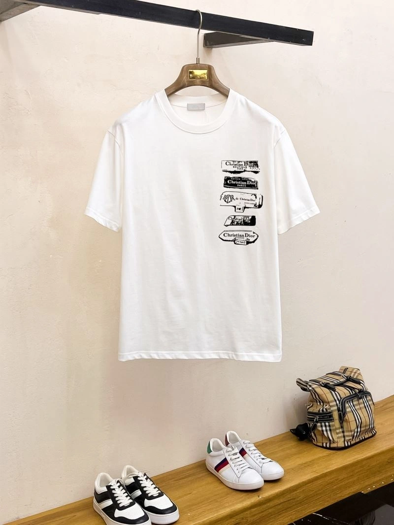 Stylish Christian Dior T-Shirts 116319