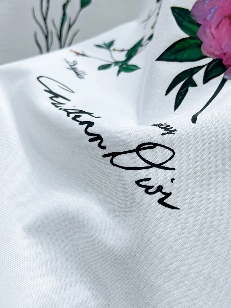 Comfortable Christian Dior T-Shirts 116139