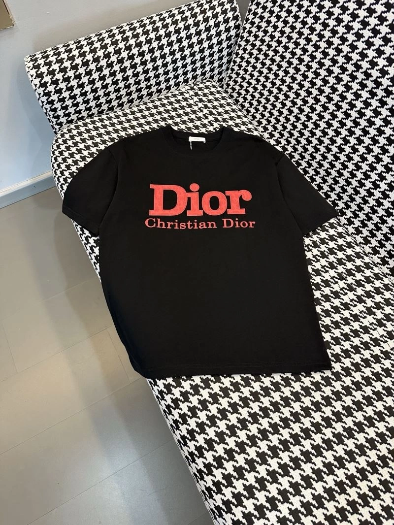 Christian Dior T-Shirts UrbanChic 116108