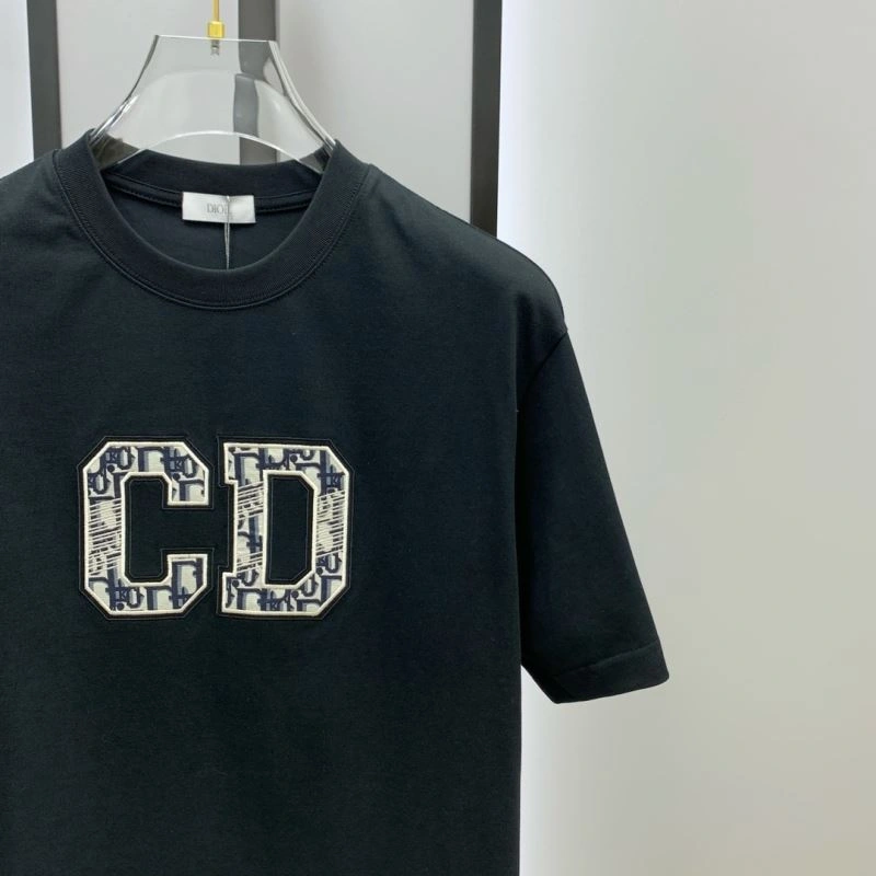 Christian Dior T-Shirts Chic 116105