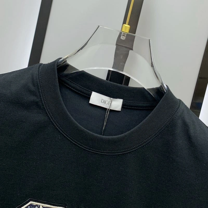 Christian Dior T-Shirts Chic 116105