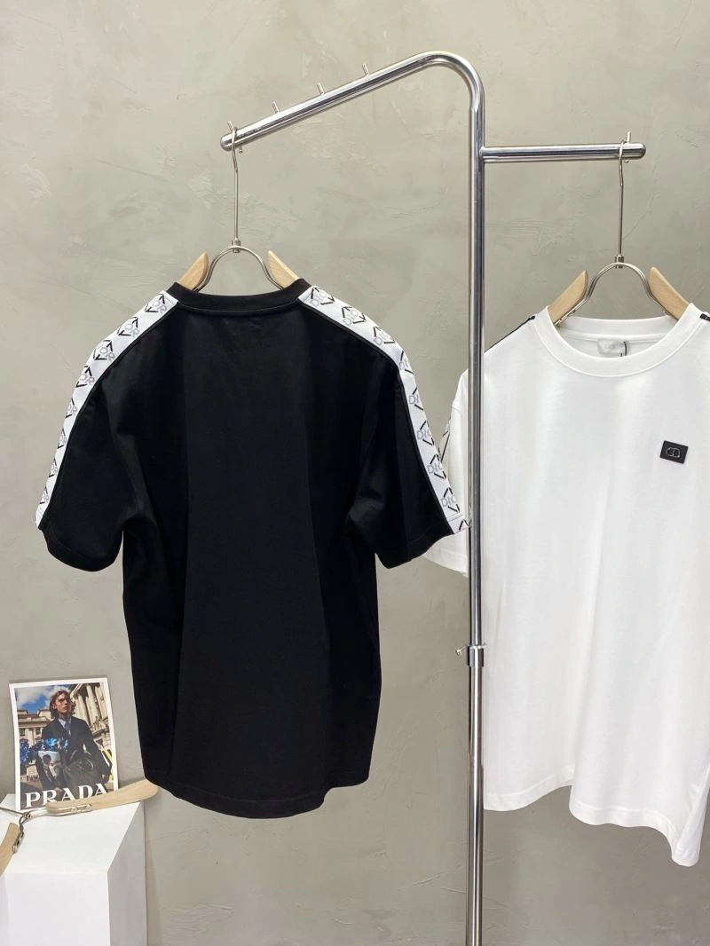SmoothTexture Christian Dior T-Shirts 116128