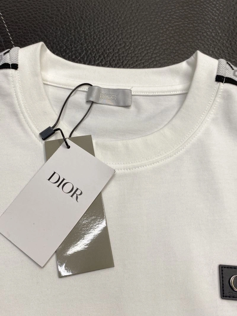 SmoothTexture Christian Dior T-Shirts 116128