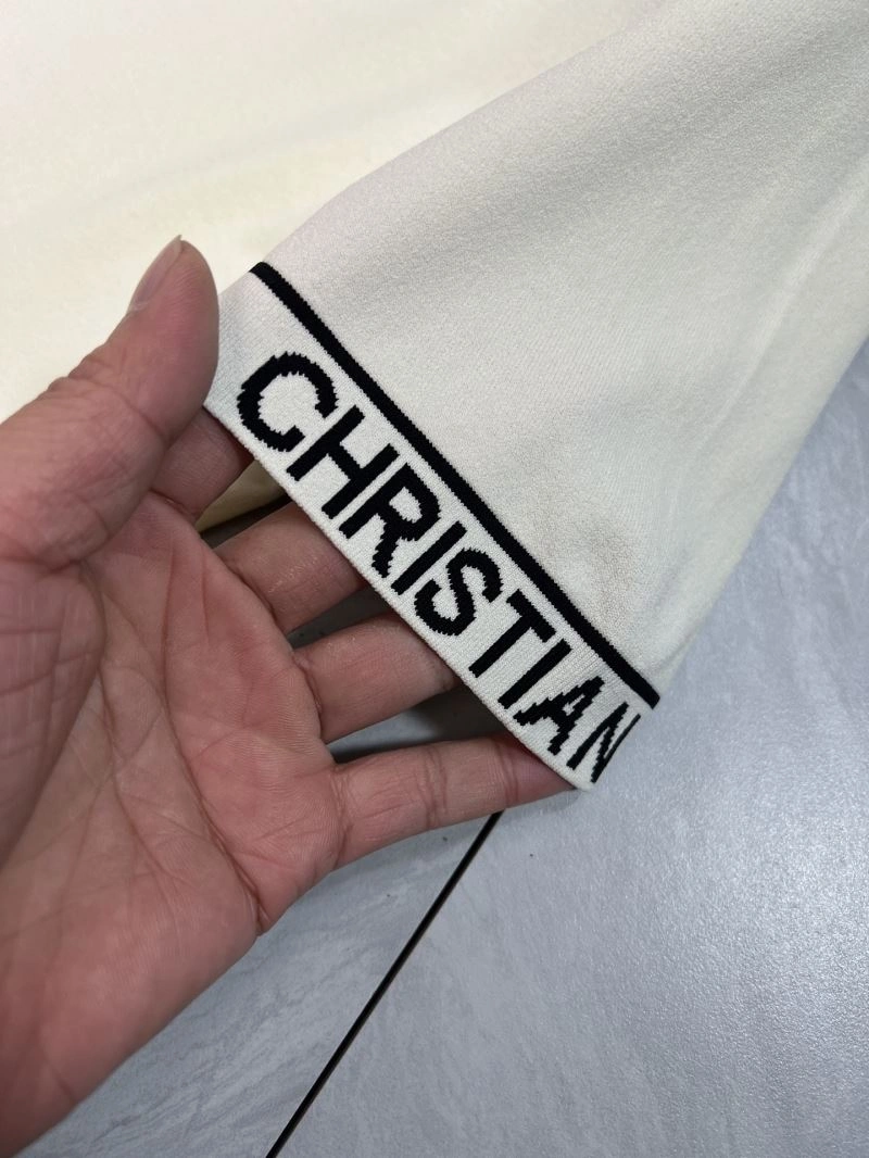 Cozy Christian Dior T-Shirts 116089