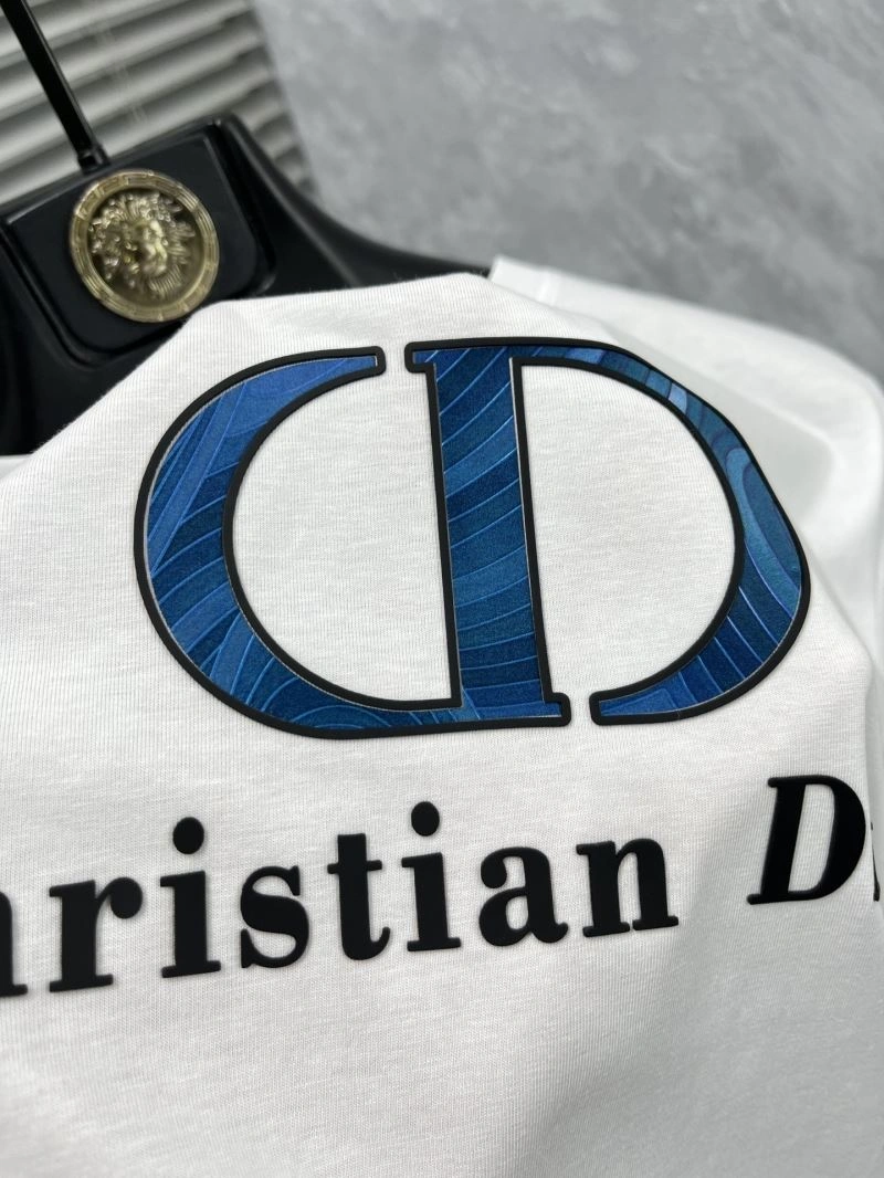 Flexible Christian Dior T-Shirts 116087
